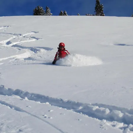 Du Grand Paradis - On Piste Szálloda Champéry
